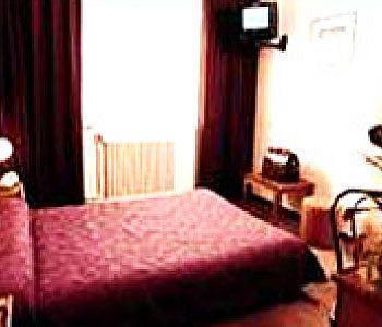Citotel La Rotonde أتيس مو المظهر الخارجي الصورة